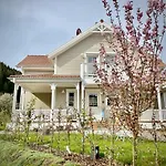 Besondere Naehe Nuerburgring * Lueckenbach