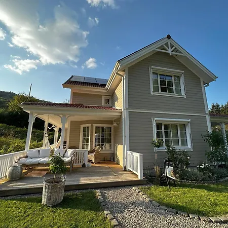 Besondere Nähe Nürburgring Luckenbach